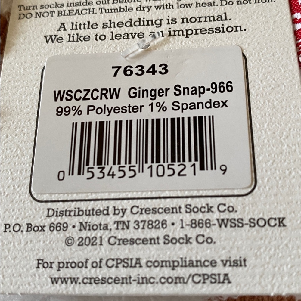 Cozy Gingerbread Pattern Socks - Picture 8 of 8